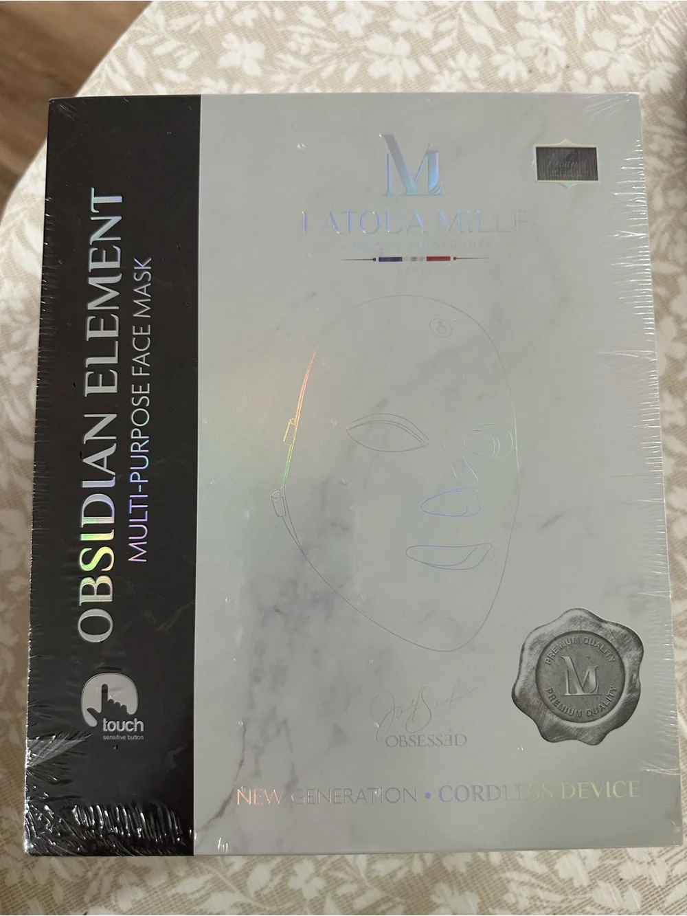 Obsidian Element Multi-Purpose Face Mask in Silver